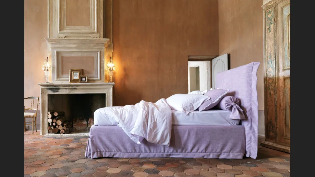 Letto singolo in tessuto Chloè Romantic di Noctis