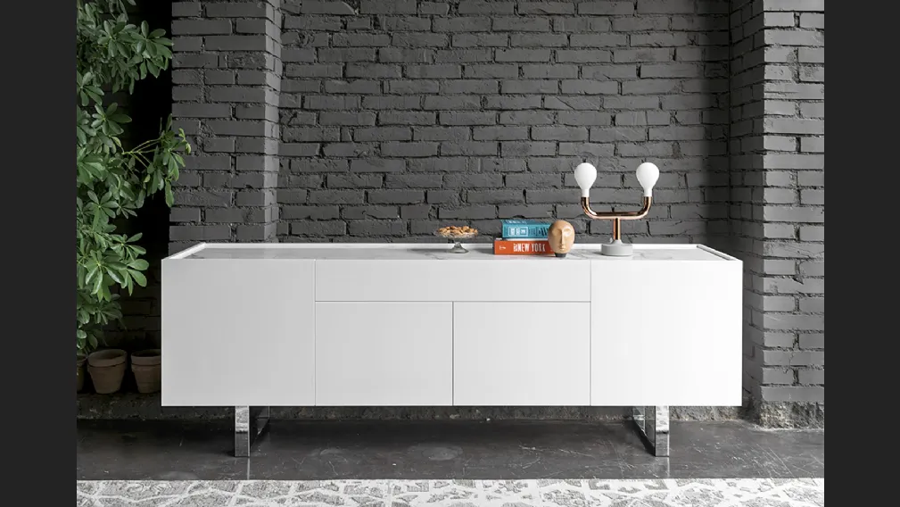 Madia Horizon in laccato Bianco di Calligaris